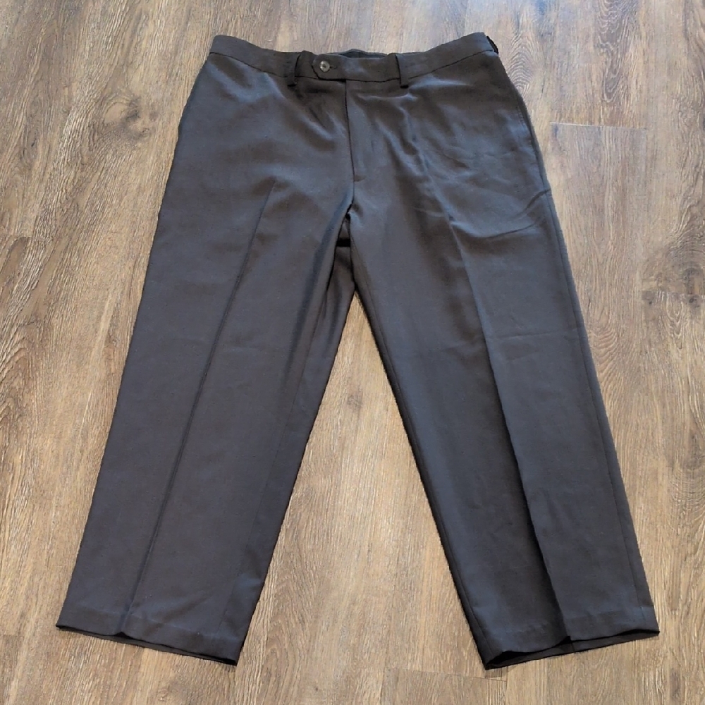 Haggar Men's Dark Gray Smart Fiber Dress Pants, Hemmed To 36x28